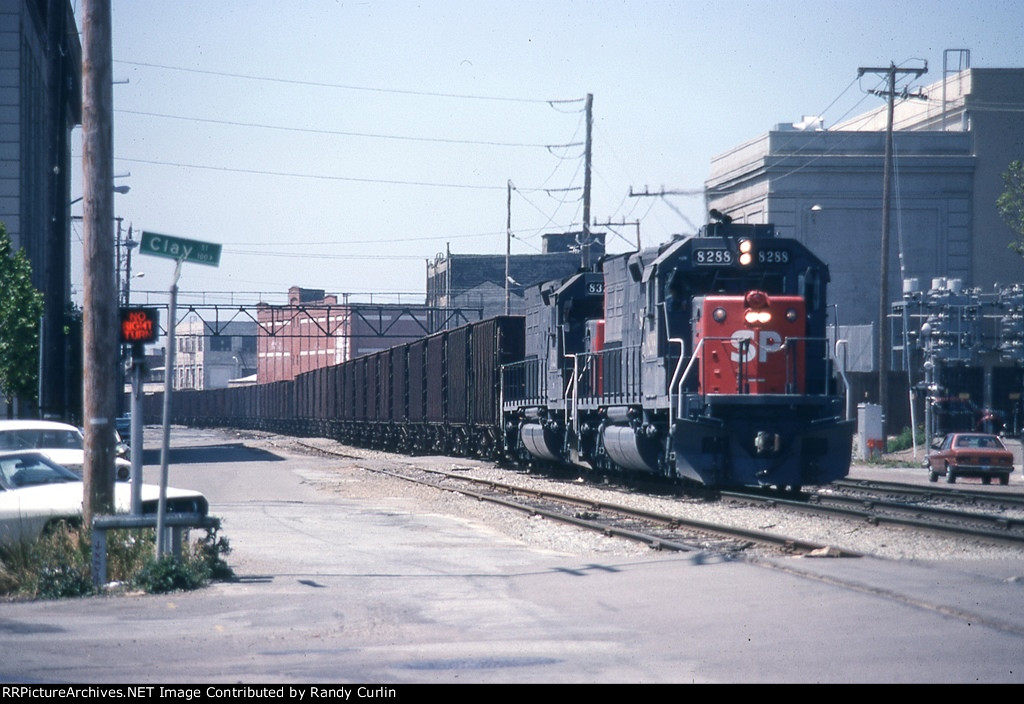 SP 8288 approaching Clay St